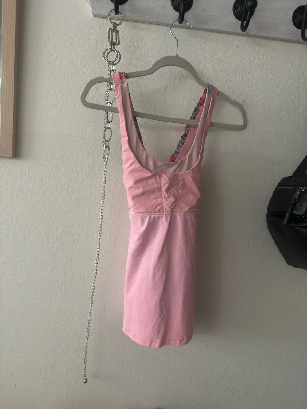 Lululemon Pink Floral Tank Size 8